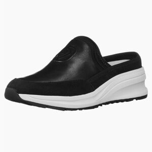 🖤👟🤍 TARYN ROSE Slip-On/Mule Zurie “Sneakers” Great Condition! 🖤👟🤍